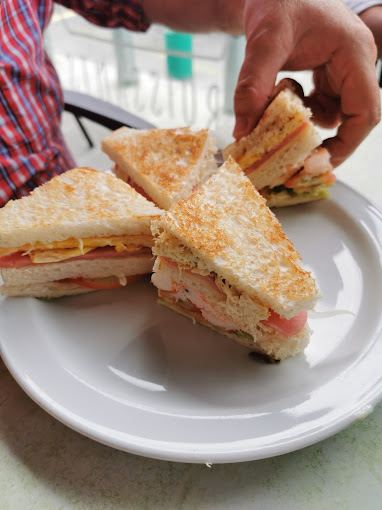 Sandwich Triple